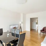 Padova Station - Bright Apartment With Balcony!