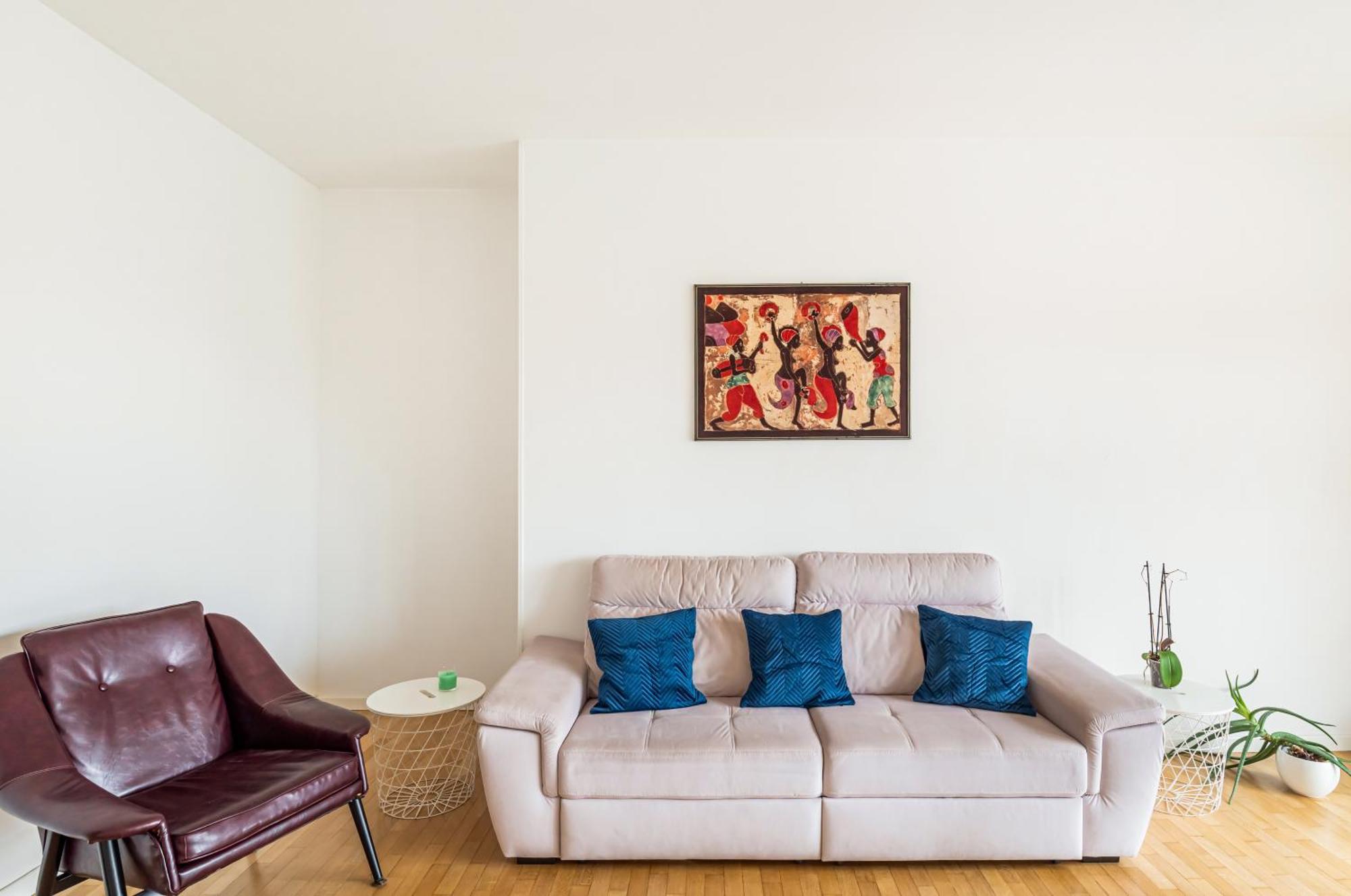 Apartment Station - Bright With Balcony! Padua